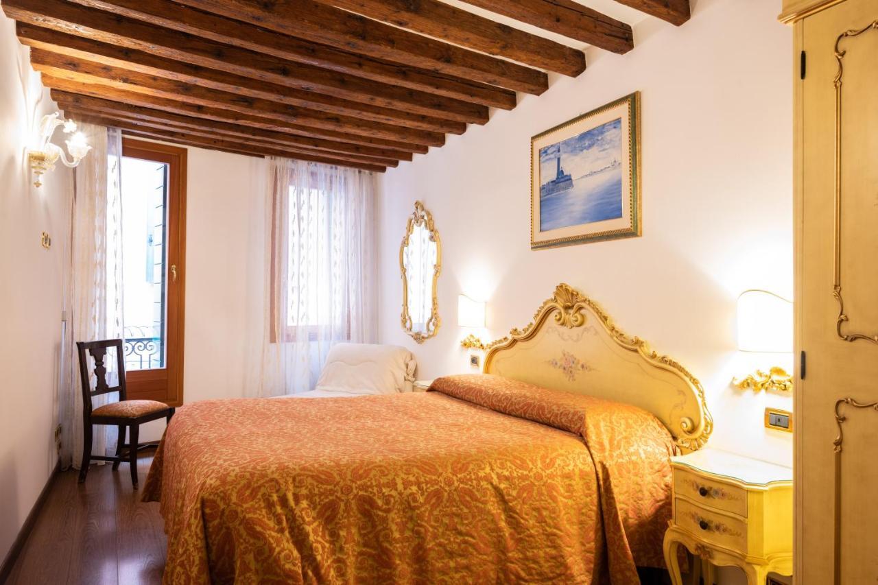 Ferienwohnung Ca' Pinelli Venedig Exterior foto